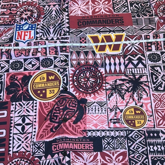 Washington Commanders Hawaiian Shirt Men’s Size 3X - Picture 5 of 5